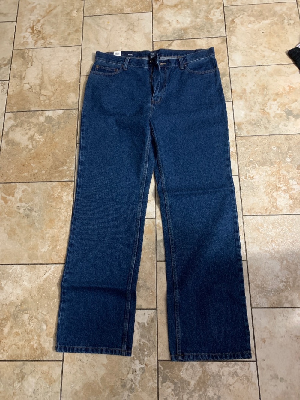 NWT Fades Glory Mens Relaxed Jeans, size 36x34